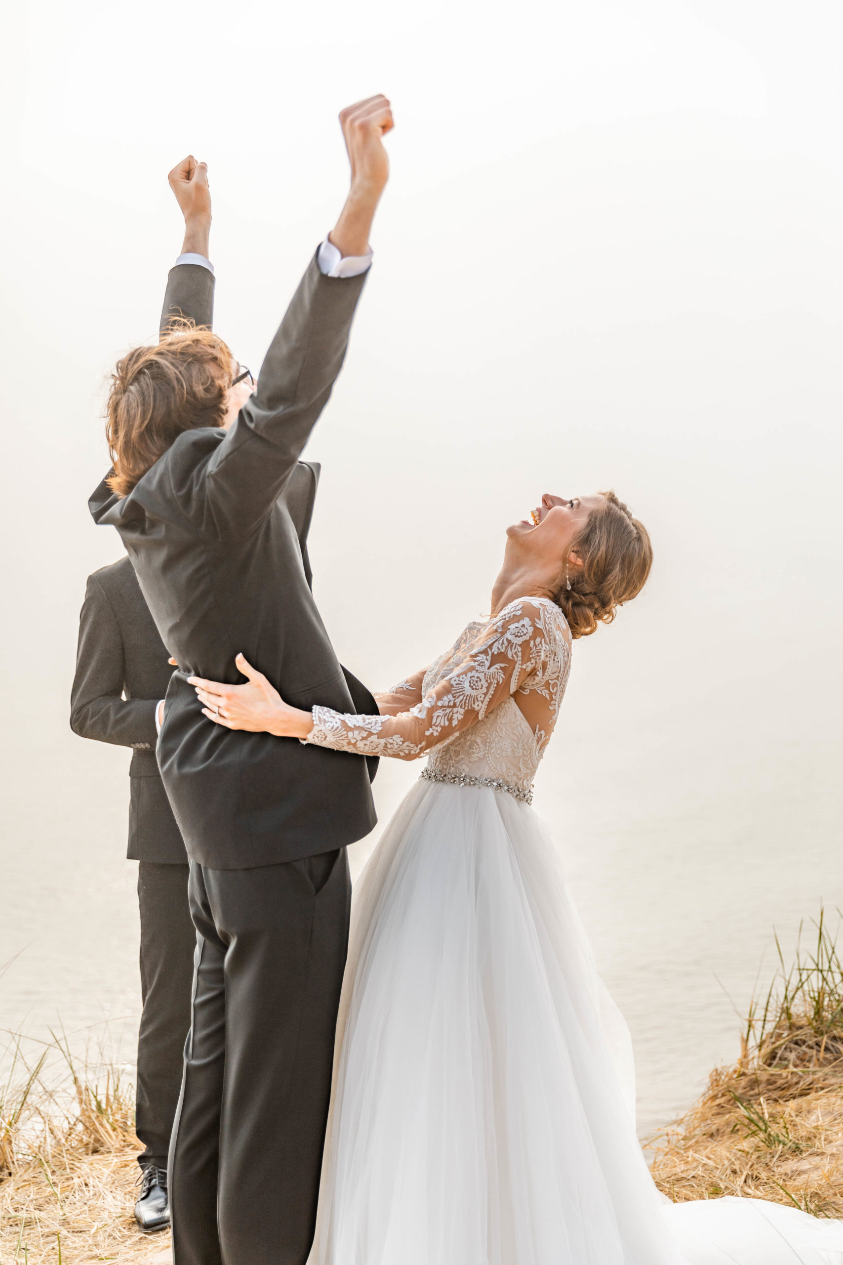 lake michigan elopement at tunnel park beach in holland