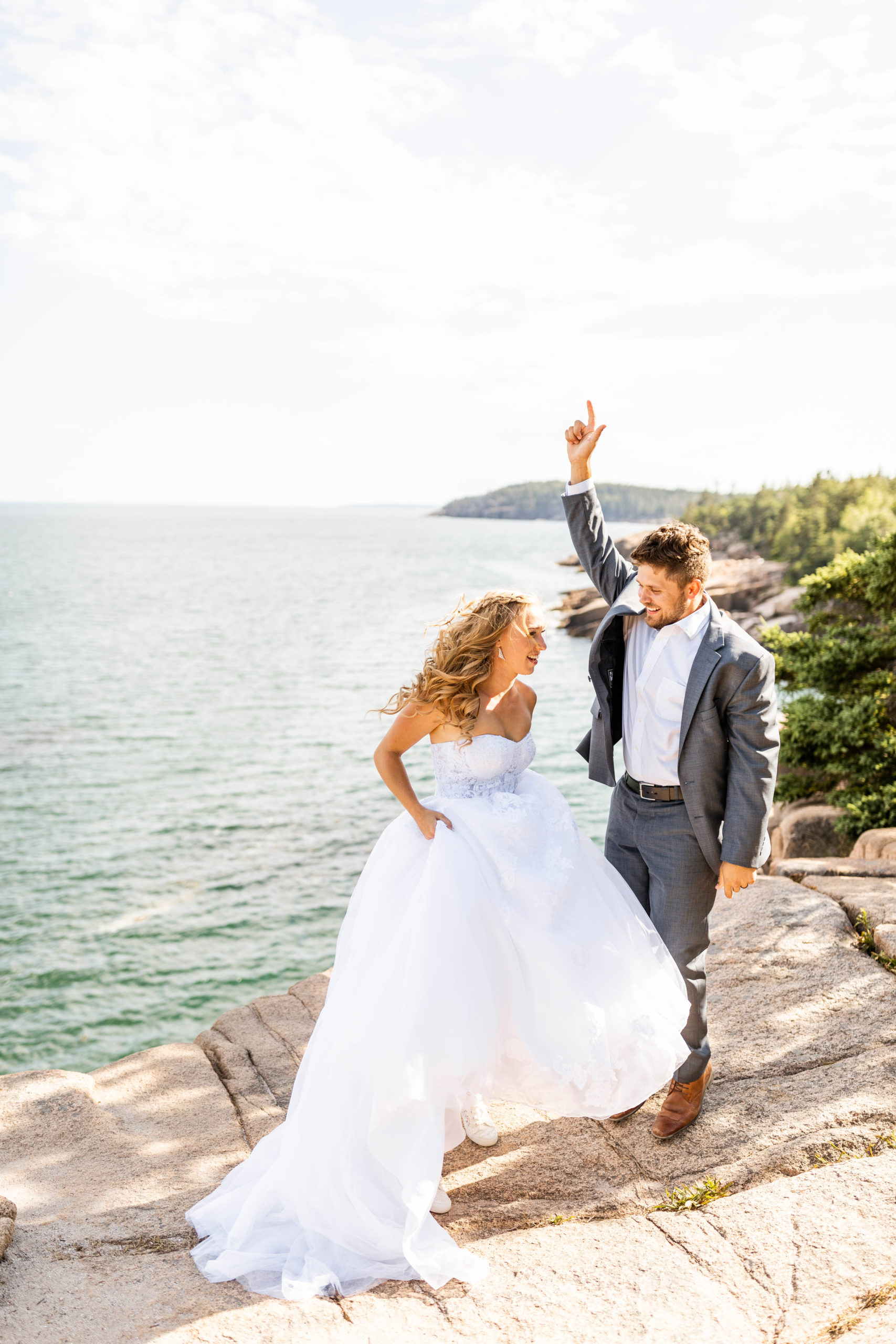 bride and groom elopement wedding photos in national park by the ocean