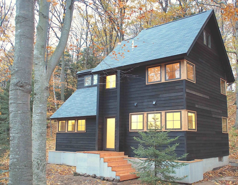 Unique Treehouse Michigan Airbnb