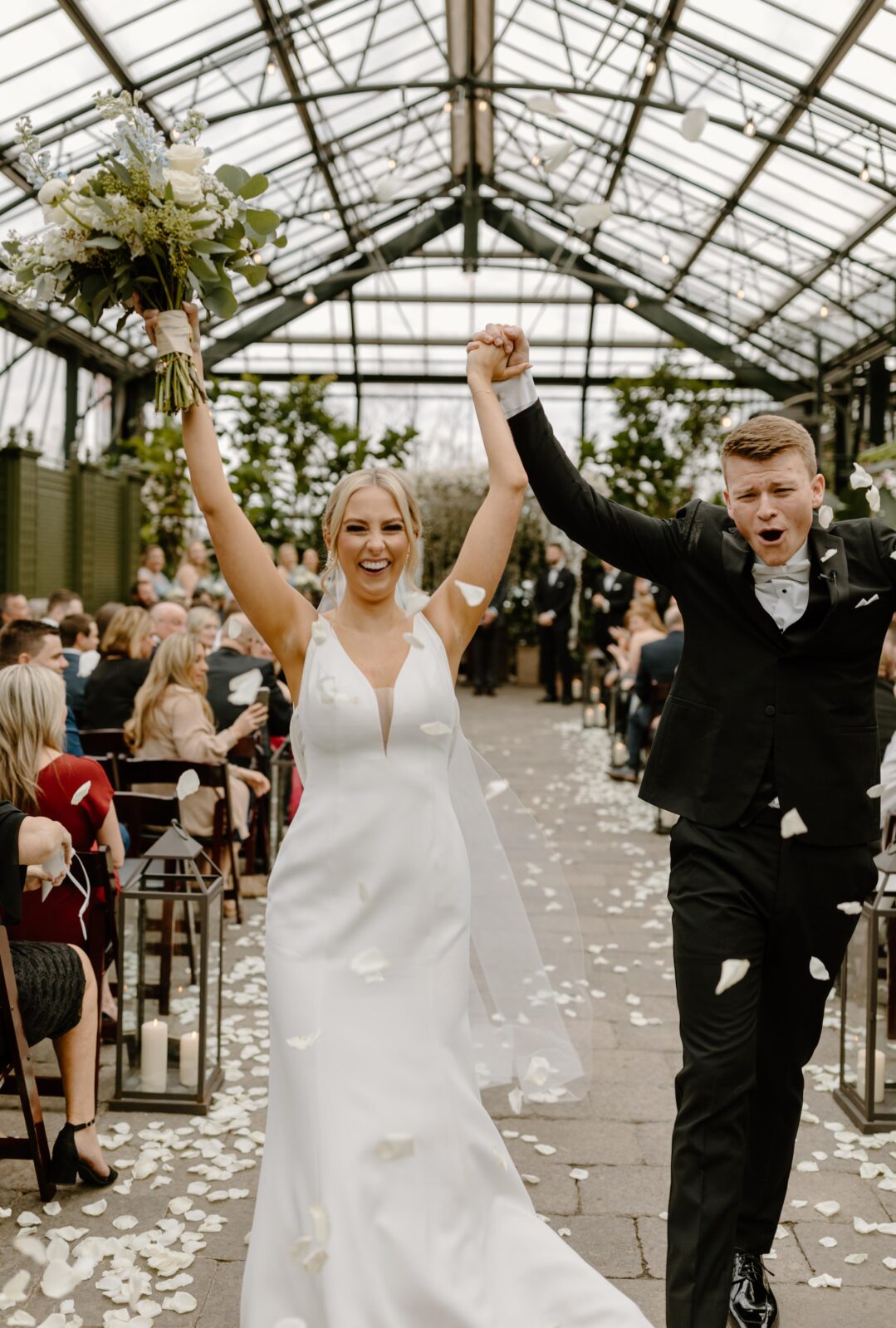 Planterra Conservatory Wedding Photos in Detroit Michigan