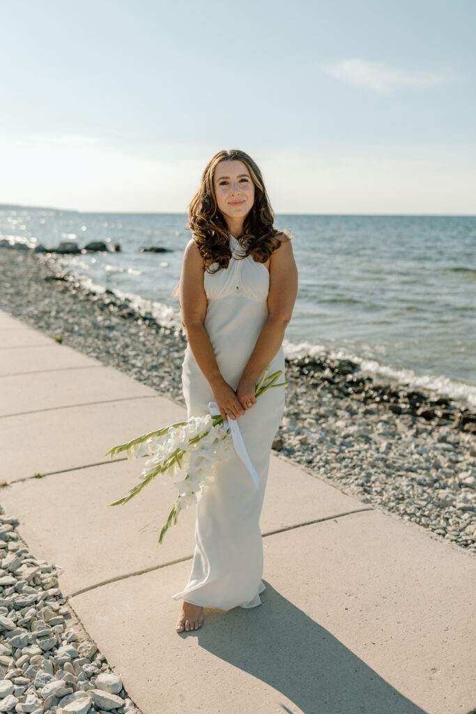 Beach wedding dress flowers inspiration